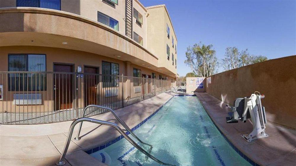 Courtyard By Marriott Los Angeles Woodland Hills Exteriér fotografie