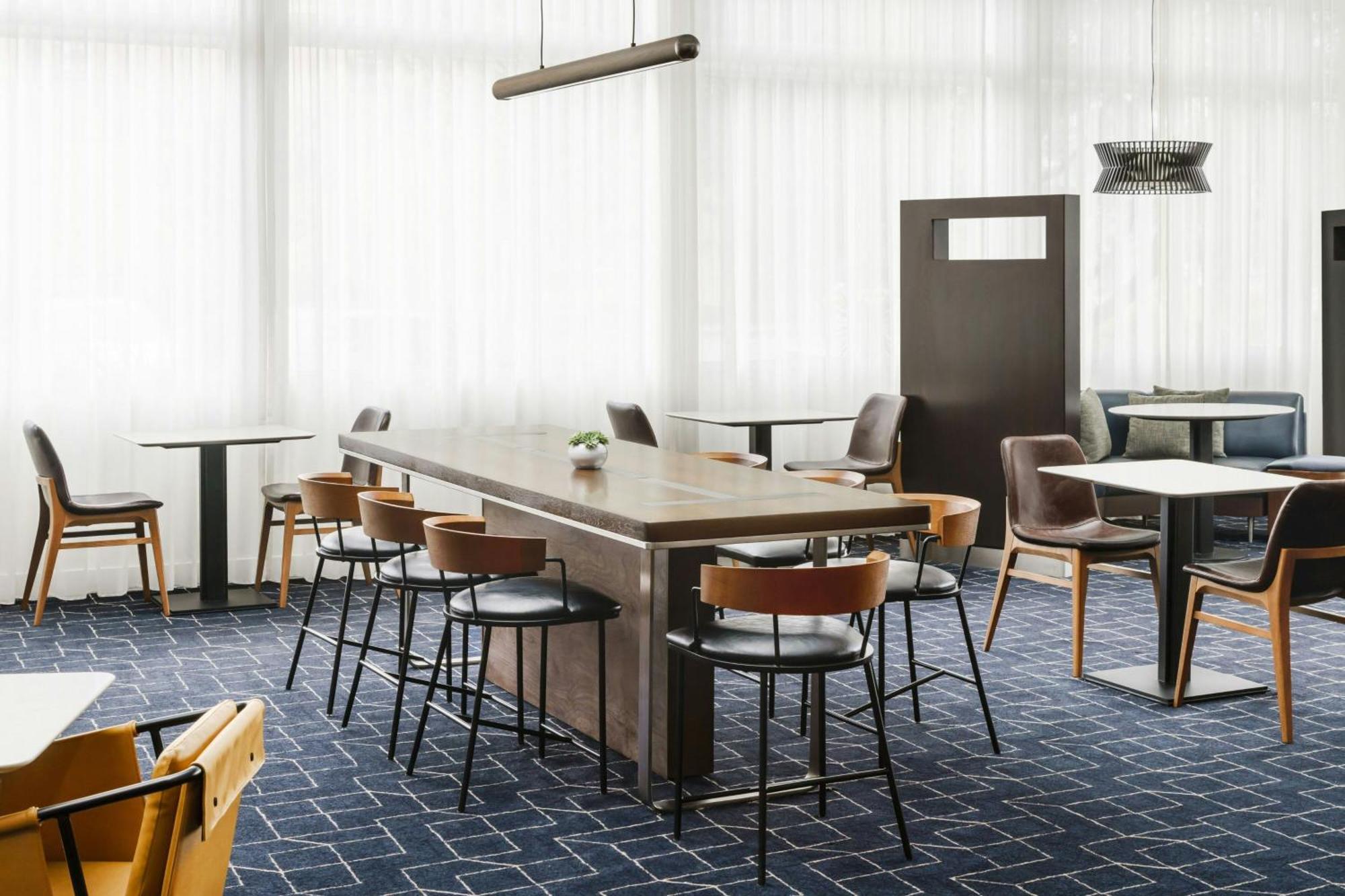 Courtyard By Marriott Los Angeles Woodland Hills Exteriér fotografie