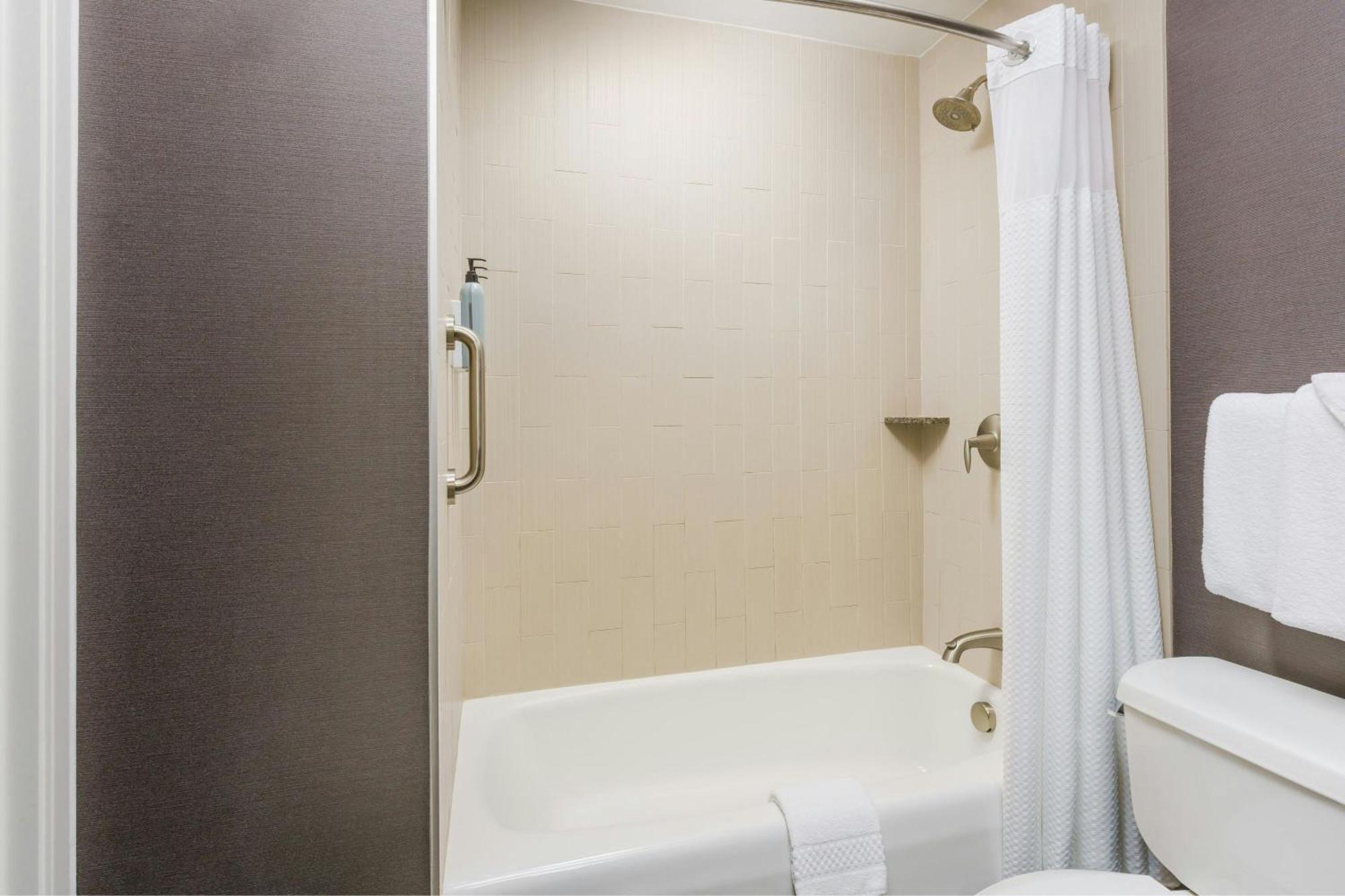 Courtyard By Marriott Los Angeles Woodland Hills Exteriér fotografie