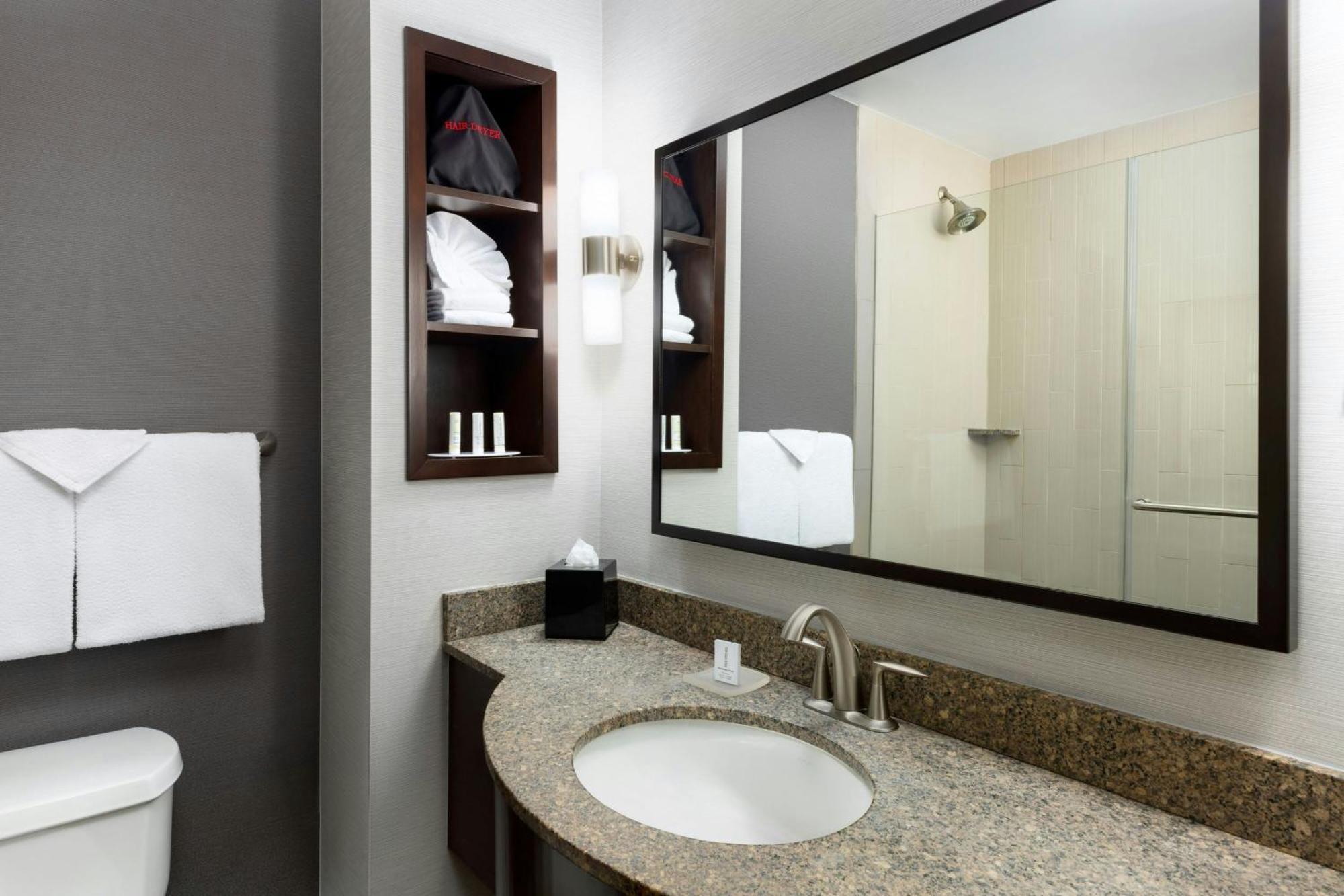 Courtyard By Marriott Los Angeles Woodland Hills Exteriér fotografie