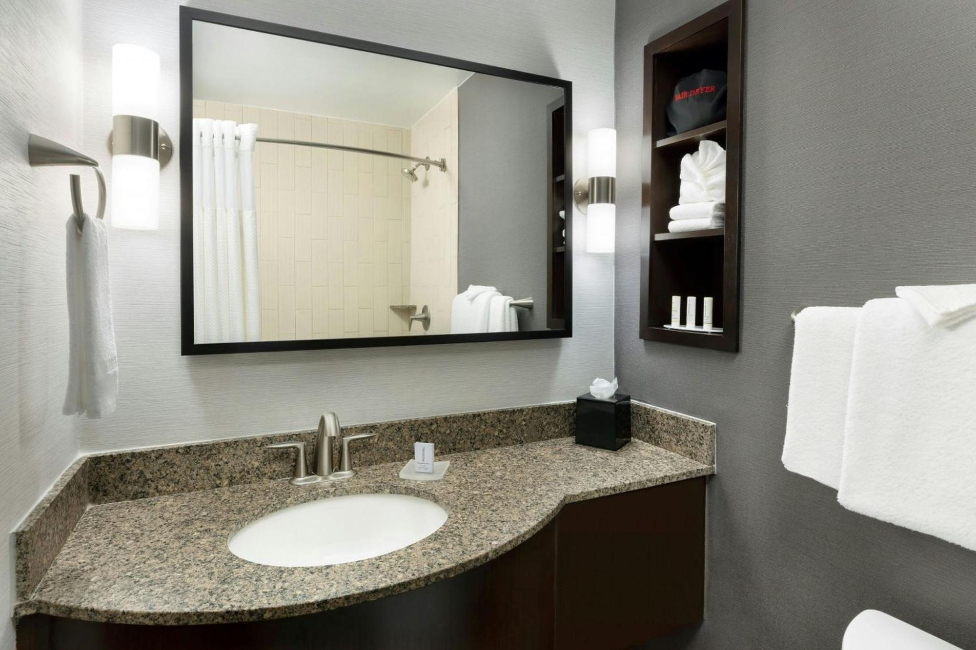 Courtyard By Marriott Los Angeles Woodland Hills Exteriér fotografie